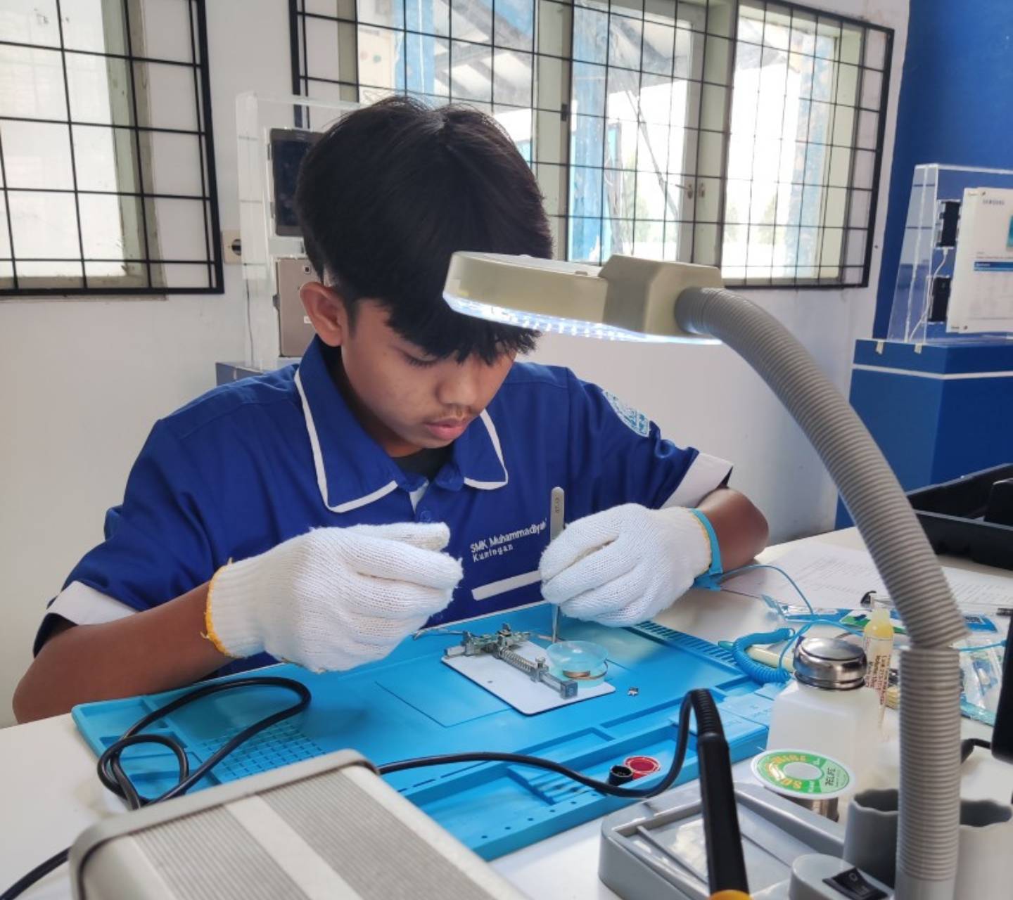 Proses Assembly Desassembly Sub PBA - UKK Samsung 2025