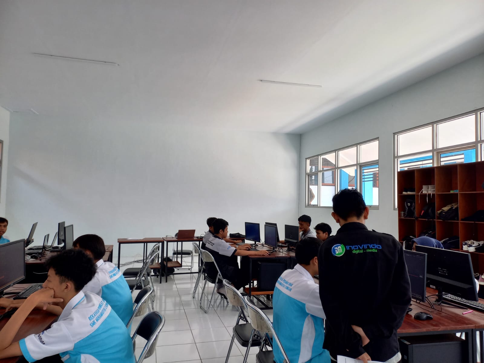 Praktisi Dunia Kerja Mengajar bersama PT. Inovindo Digital Media