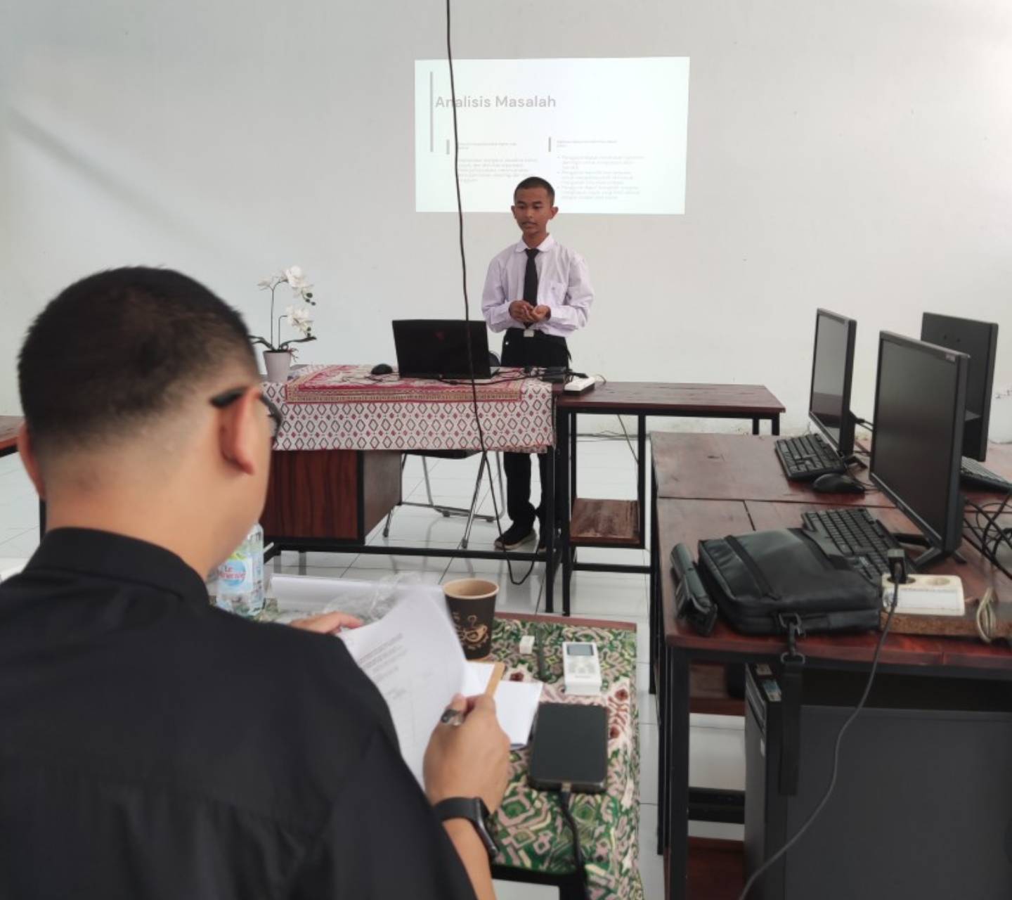 Demonstrasi Projek Website bersama PT. Inovindo Digital Media - UKK 2025